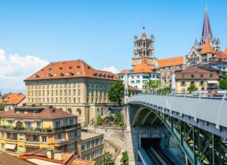 Đắm chìm trong vẻ đẹp quyến rũ của thành phố Lausanne khi du lịch Thuỵ Sĩ Đắm chìm trong vẻ đẹp quyến rũ của thành phố Lausanne khi du lịch Thuỵ Sĩ